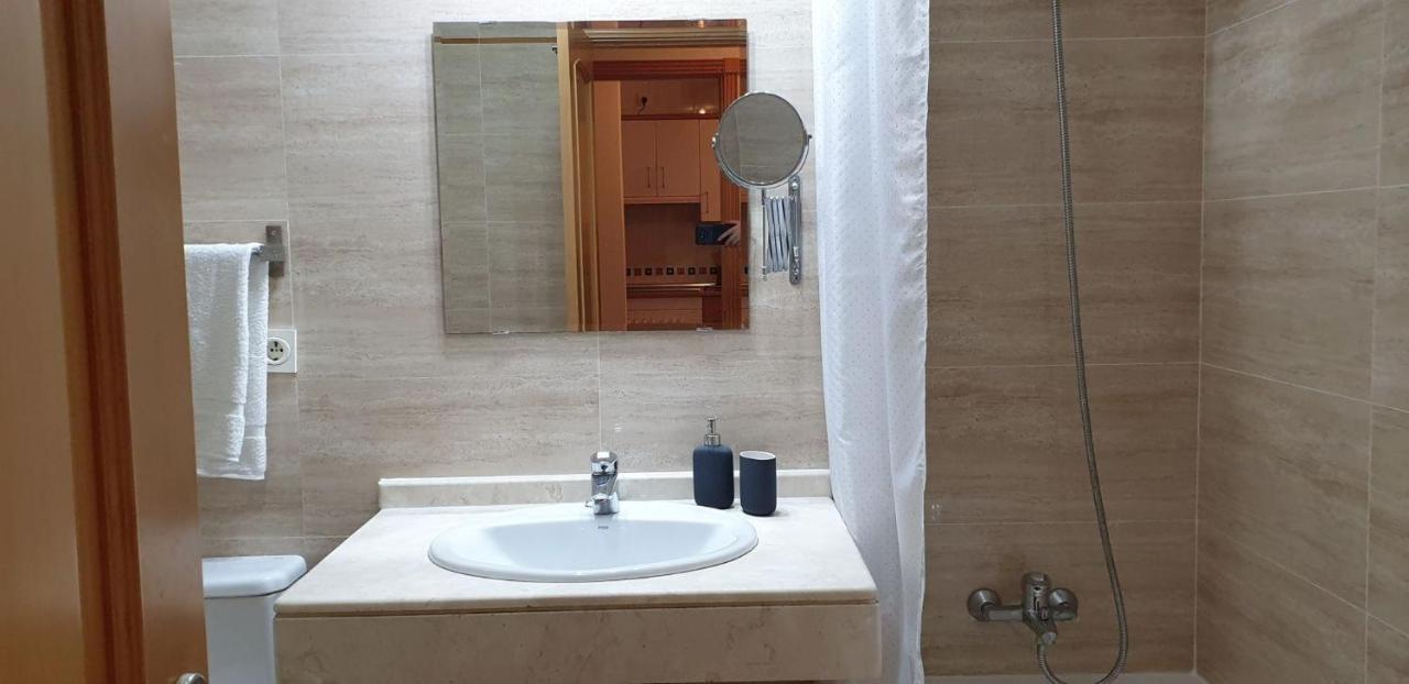 Neptuno 2B Menyber Apartment เนร์คา ภายนอก รูปภาพ